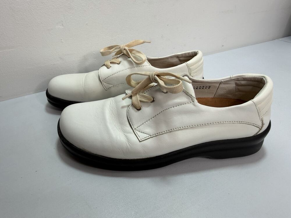 Footprints by Birkenstock White Leather LaceUp Comfort Shoes Women’s Sz 40/US 9